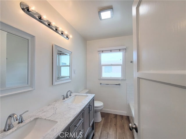 Building Photo - 3102 Ocana Ave