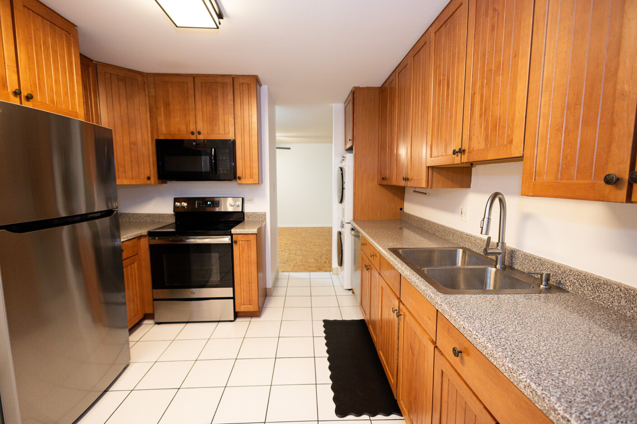 Building Photo - 930 Beau Dr