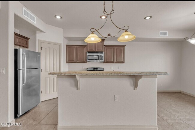 Building Photo - 11714 Dos Palmas Dr