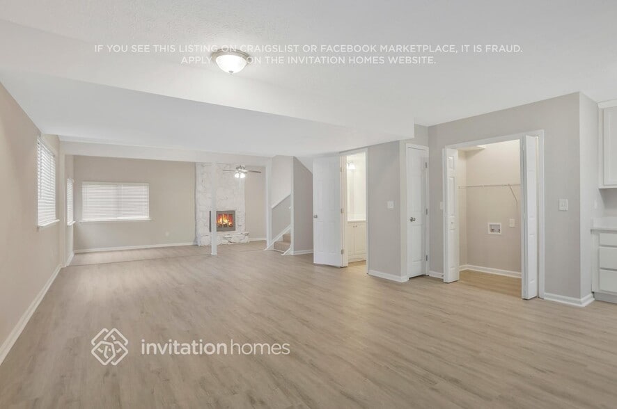Building Photo - 4061 Oak Stone Dr