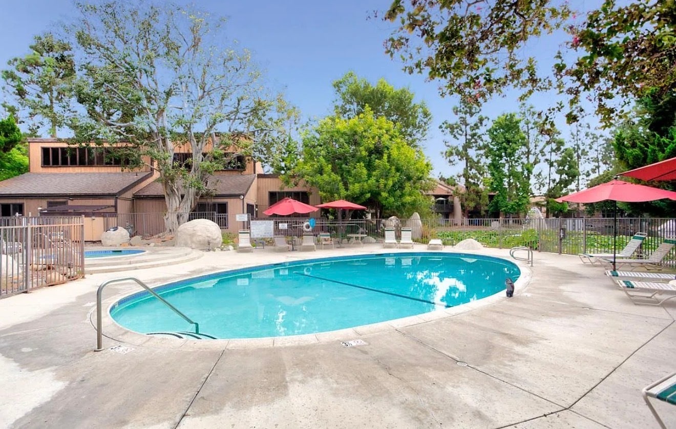 Building Photo - 7890 E Spring St