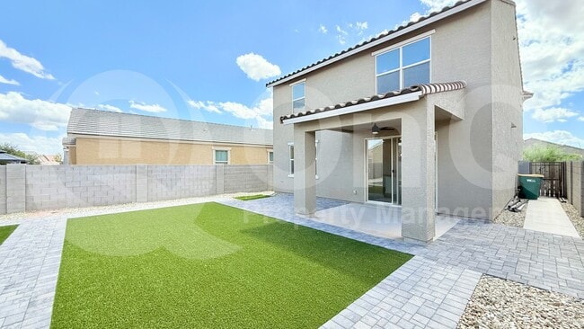 Building Photo - 40414 W Sunland Dr