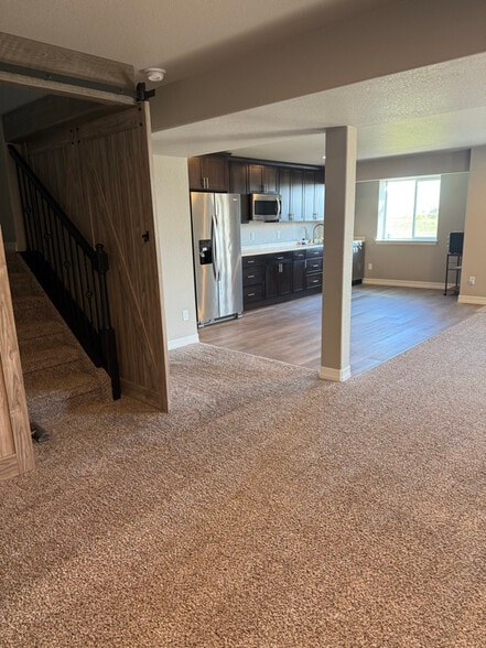 Building Photo - 5383 Homeward Dr