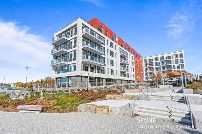 Building Photo - 99 Sumner St