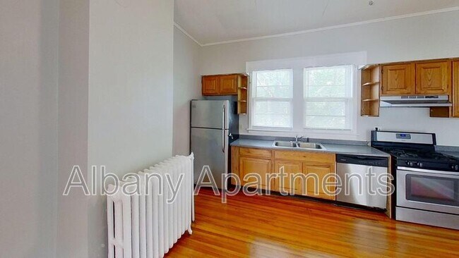 Building Photo - 418 Delaware Ave