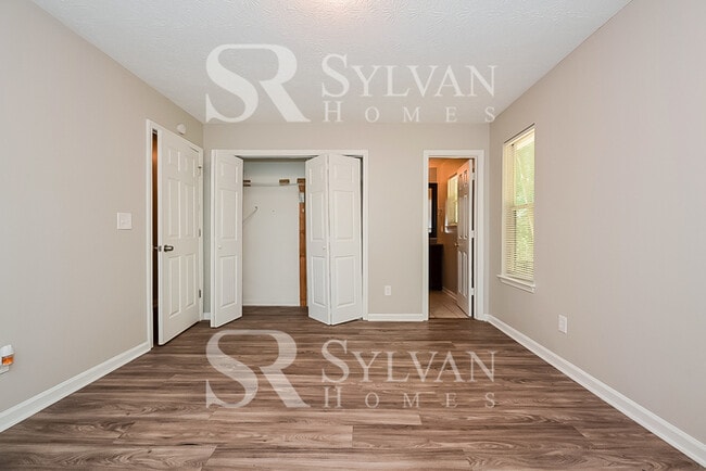 Building Photo - Coming HOME never felt so good!