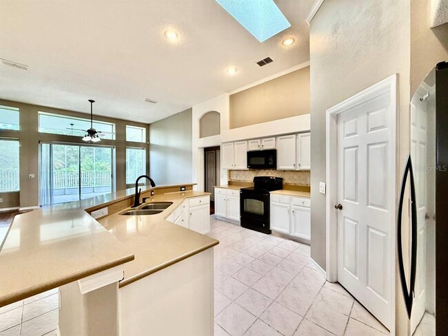 Building Photo - 19021 Weatherstone Dr
