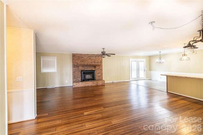 Building Photo - 24752 Kates Dr