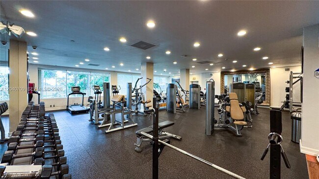 Building Photo - 2451 Brickell Ave