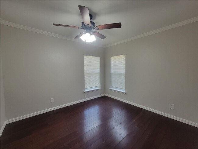 Building Photo - 1225 Blalock Ave