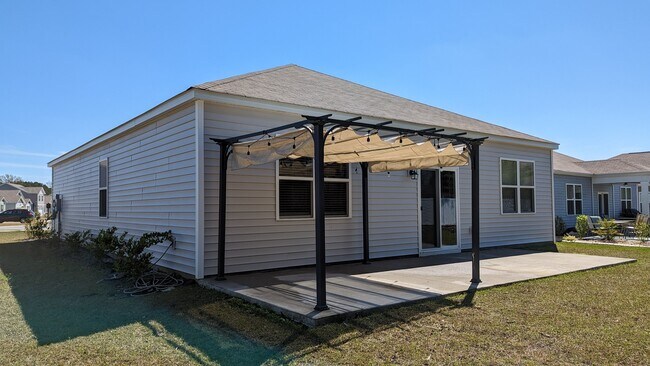 Building Photo - 280 Forestbrook Cove Cir