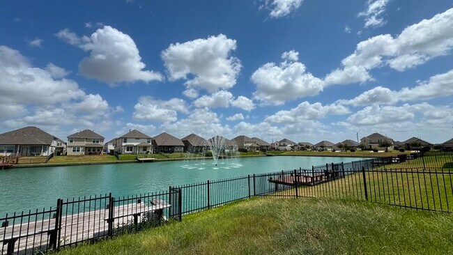 Building Photo - 24634 Bastiani Canvas Ln