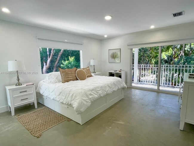 Building Photo - 96180 Overseas Hwy