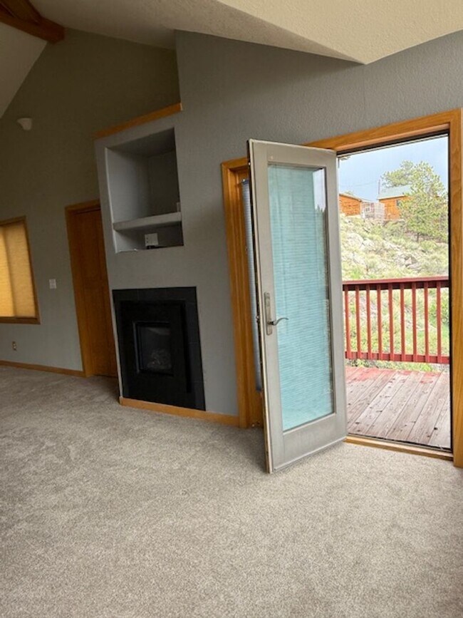 Building Photo - Bailey Mountain Home Retreat on 1.5 Acres
