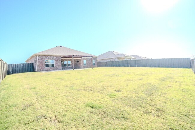 Building Photo - 14145 Lannister Ln