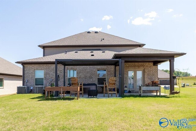 Building Photo - 107 Ranna Dr