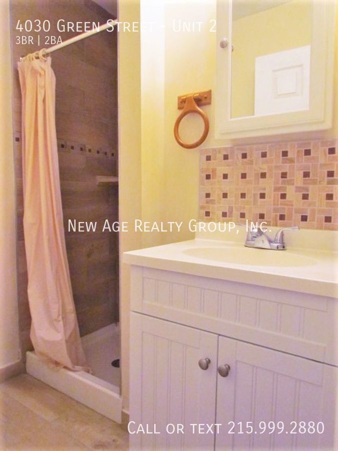 Building Photo - 4030 Green St