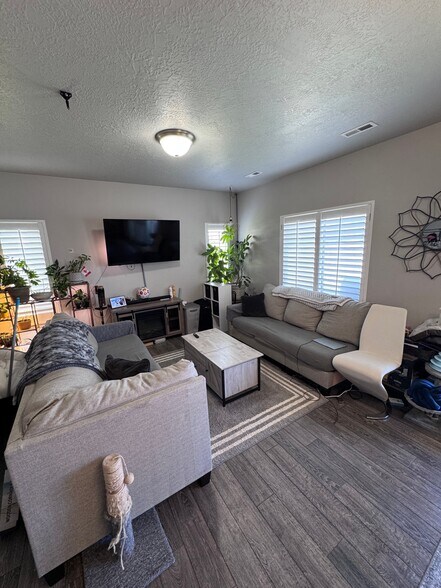 Building Photo - 11817 Rushmore Park Ln