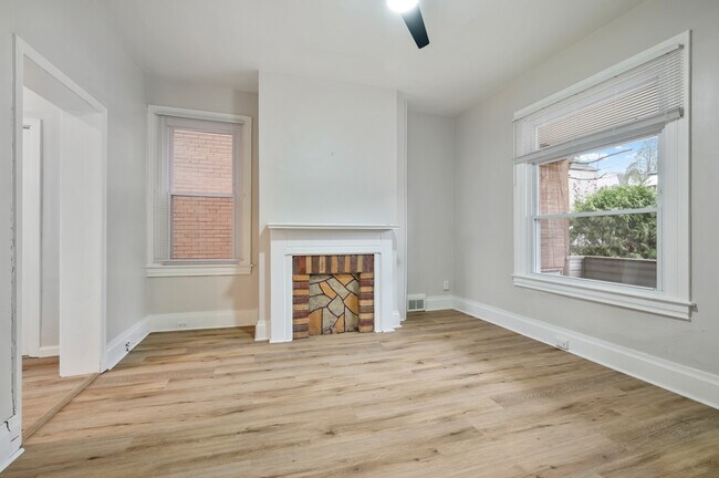 Building Photo - 134 Wynoka St