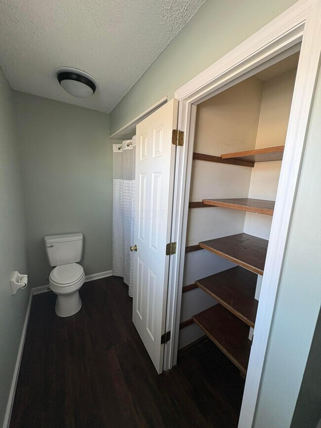 Building Photo - 2232 Pinion Pl