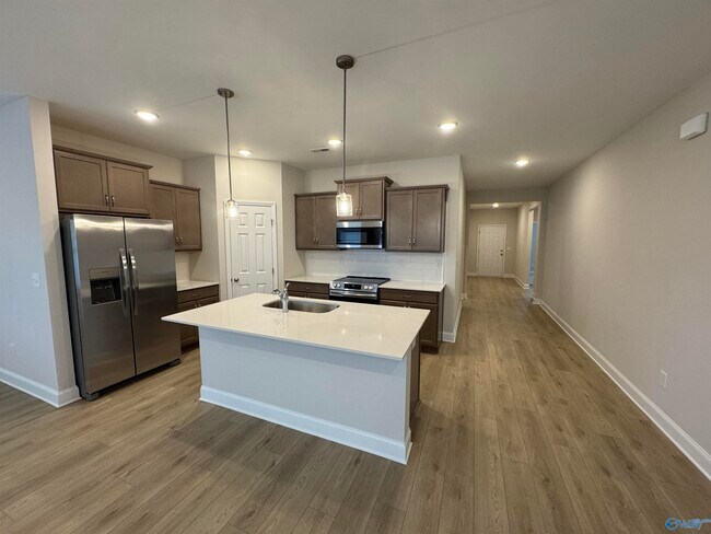 Building Photo - 122 Burdine St