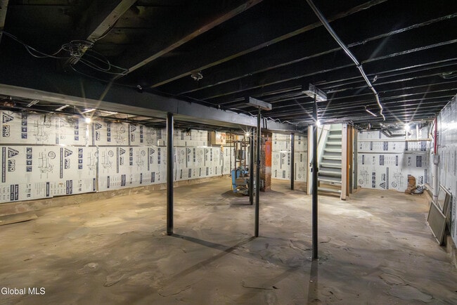 Building Photo - 364 Altamont Ave