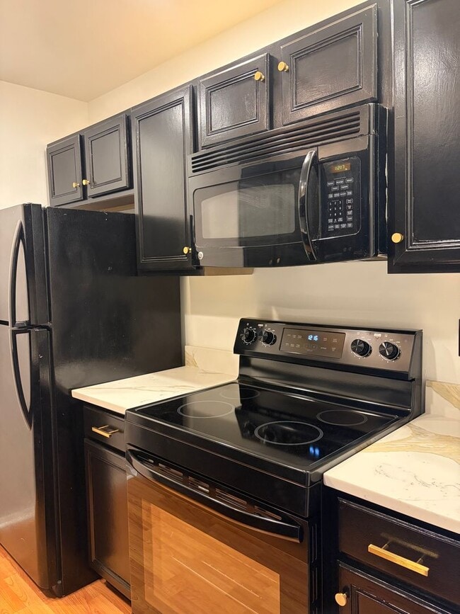 Building Photo - 20 Dougherty Blvd