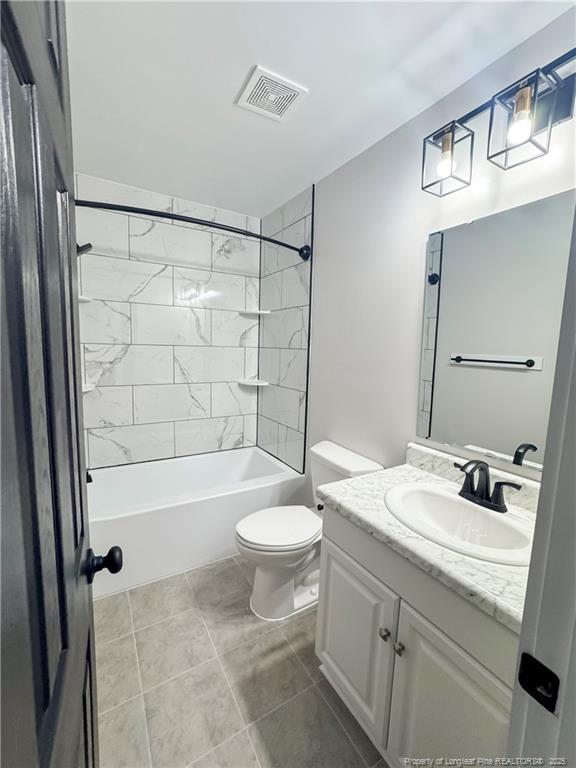 Building Photo - 535 Coronation Dr