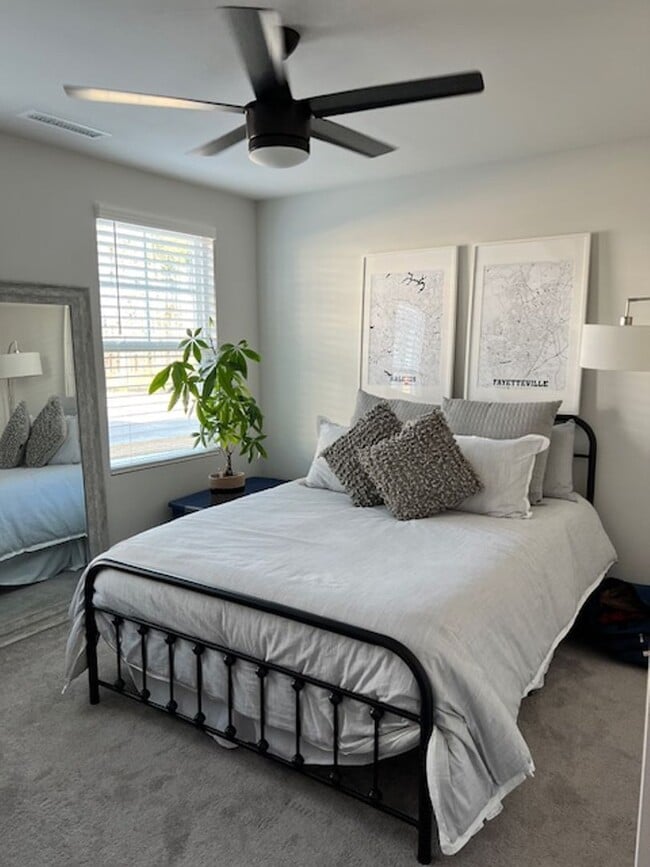 Building Photo - 3 Bedroom Townhome in Magnolia Trace!