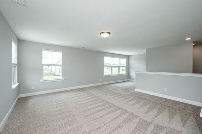 Building Photo - 60 Sumter Wy