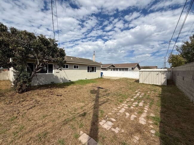 Building Photo - Single Story Home in Tanglewood with Easy ...