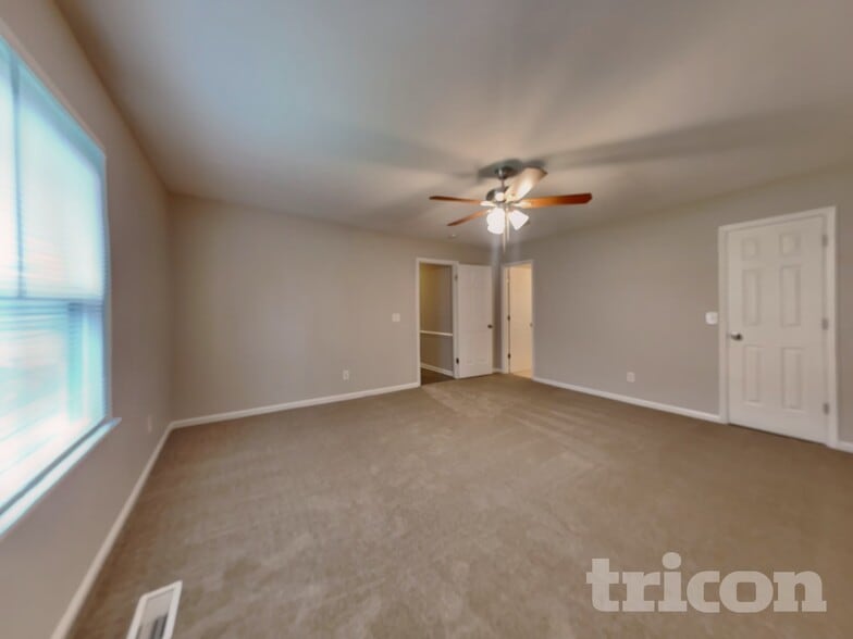 Building Photo - 176 Kay Ln