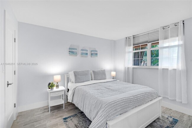 Building Photo - 4502 N Federal Hwy