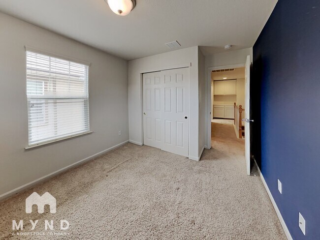 Building Photo - 6627 Sportoletti Dr