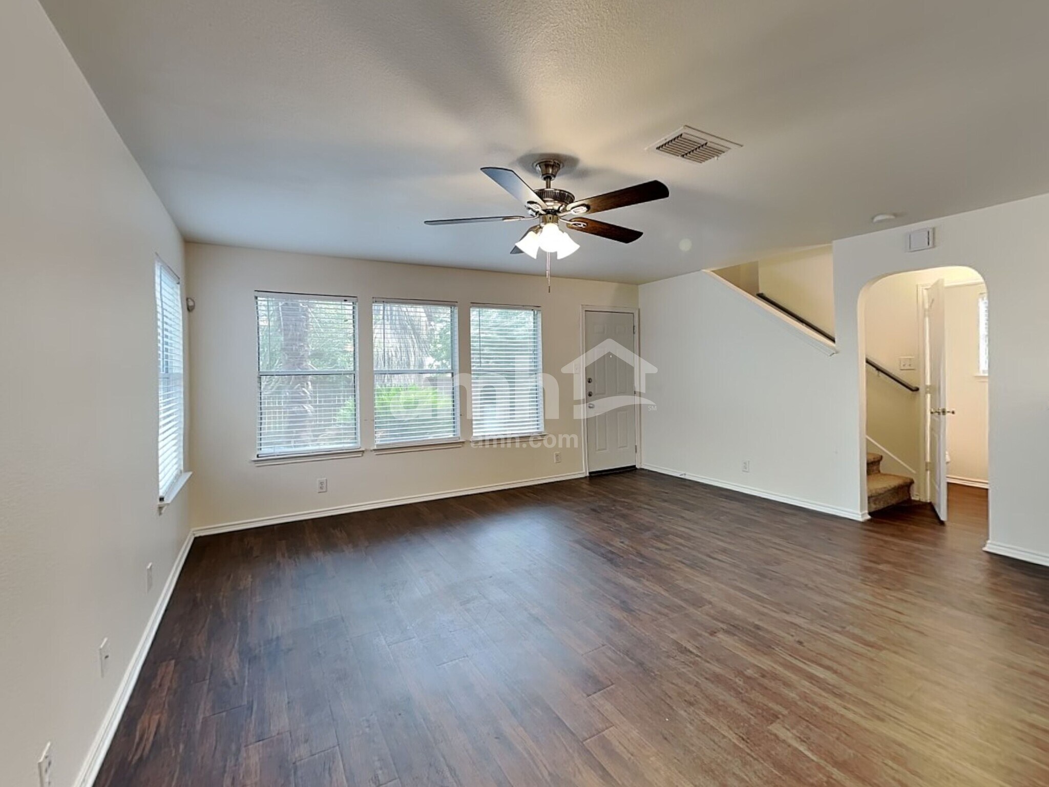 Building Photo - 6702 Sandy Point Dr