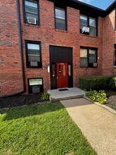 Building Photo - Cass Street