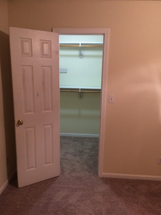 Building Photo - 4416 Derby Ridge Dr