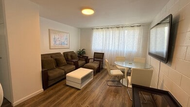 Building Photo - Iolani Terrace