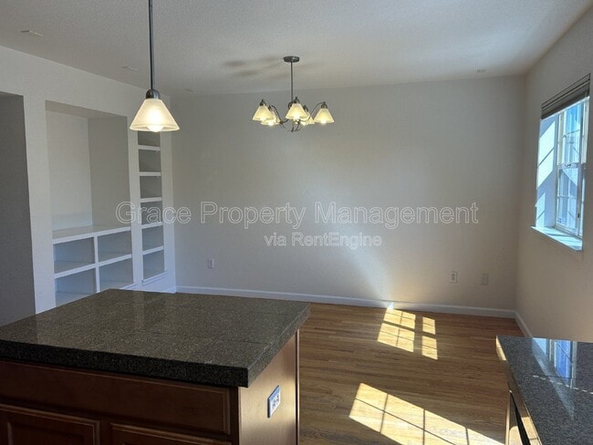 Building Photo - 2938 Uinta St