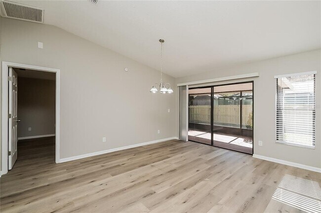 Building Photo - 2301 Willow Branch Ave