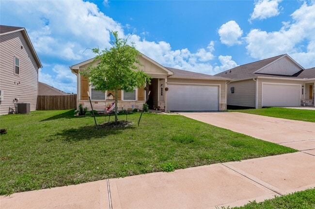 Building Photo - 103 Bering Dr