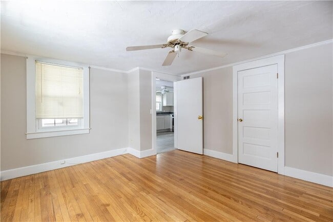 Building Photo - 31 Kirby St