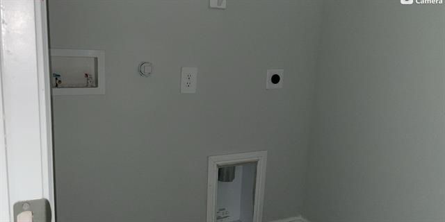 Building Photo - 8521 Centerboard Ln