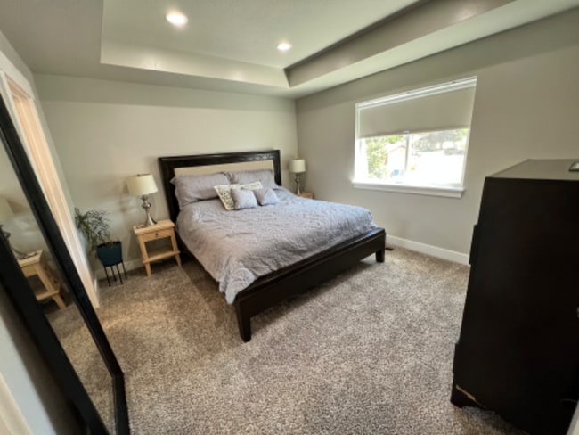 Building Photo - 465 N 30