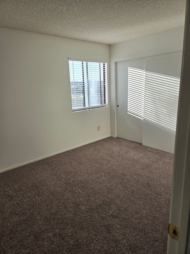 Building Photo - Pismo Beach home in great neighborhood