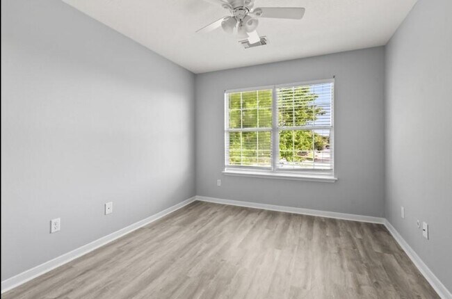 Building Photo - 11838 Sardis Lake Dr