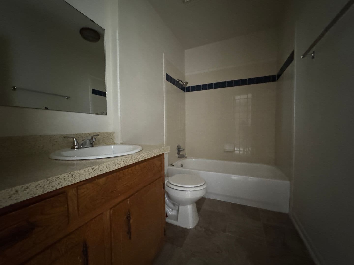 Building Photo - 228 Hold St