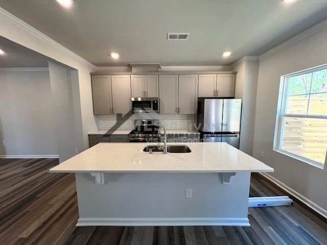 Building Photo - 2036 Sandwood Loch Dr