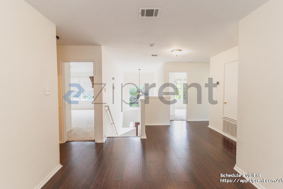 Building Photo - 16808 Bailey Jean Dr