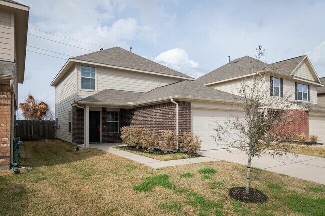 Building Photo - 18822 Venito Dr